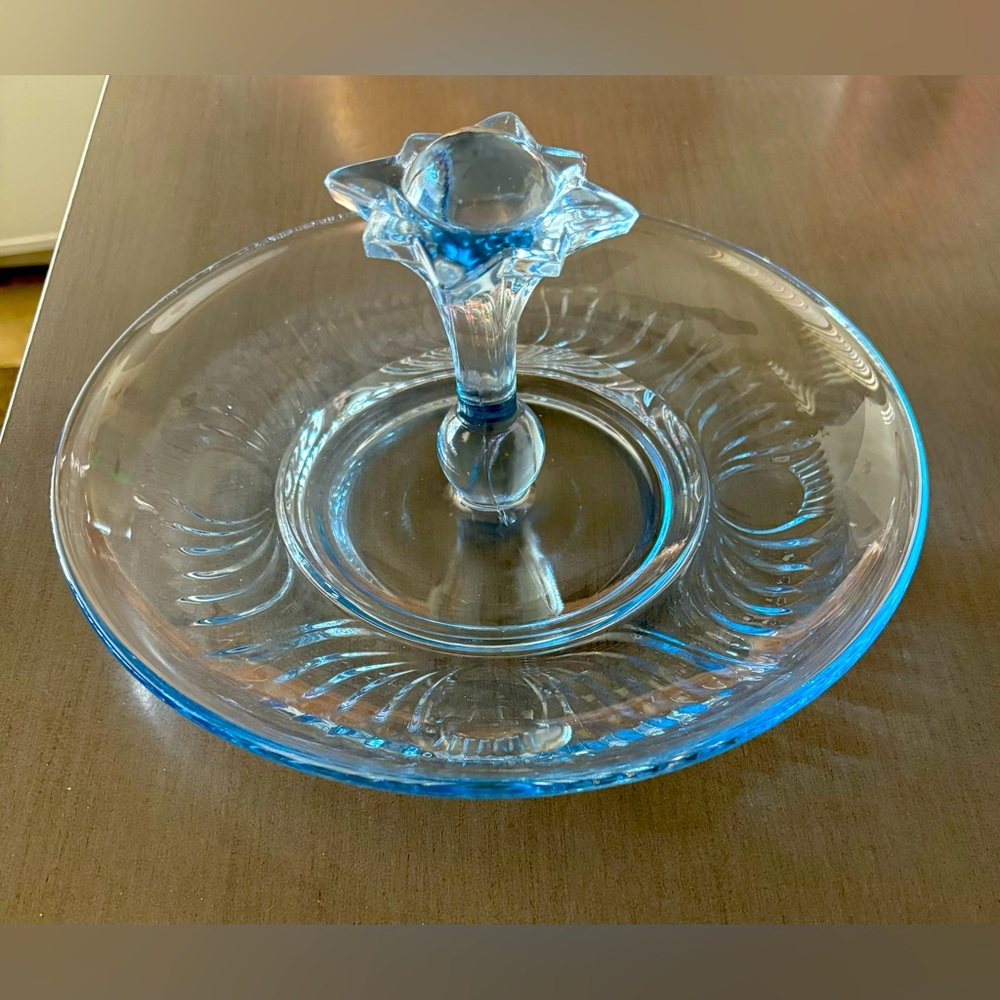 1930s Handmade Elegant Glass Paden City Maya Light Ice Blue Center Handle